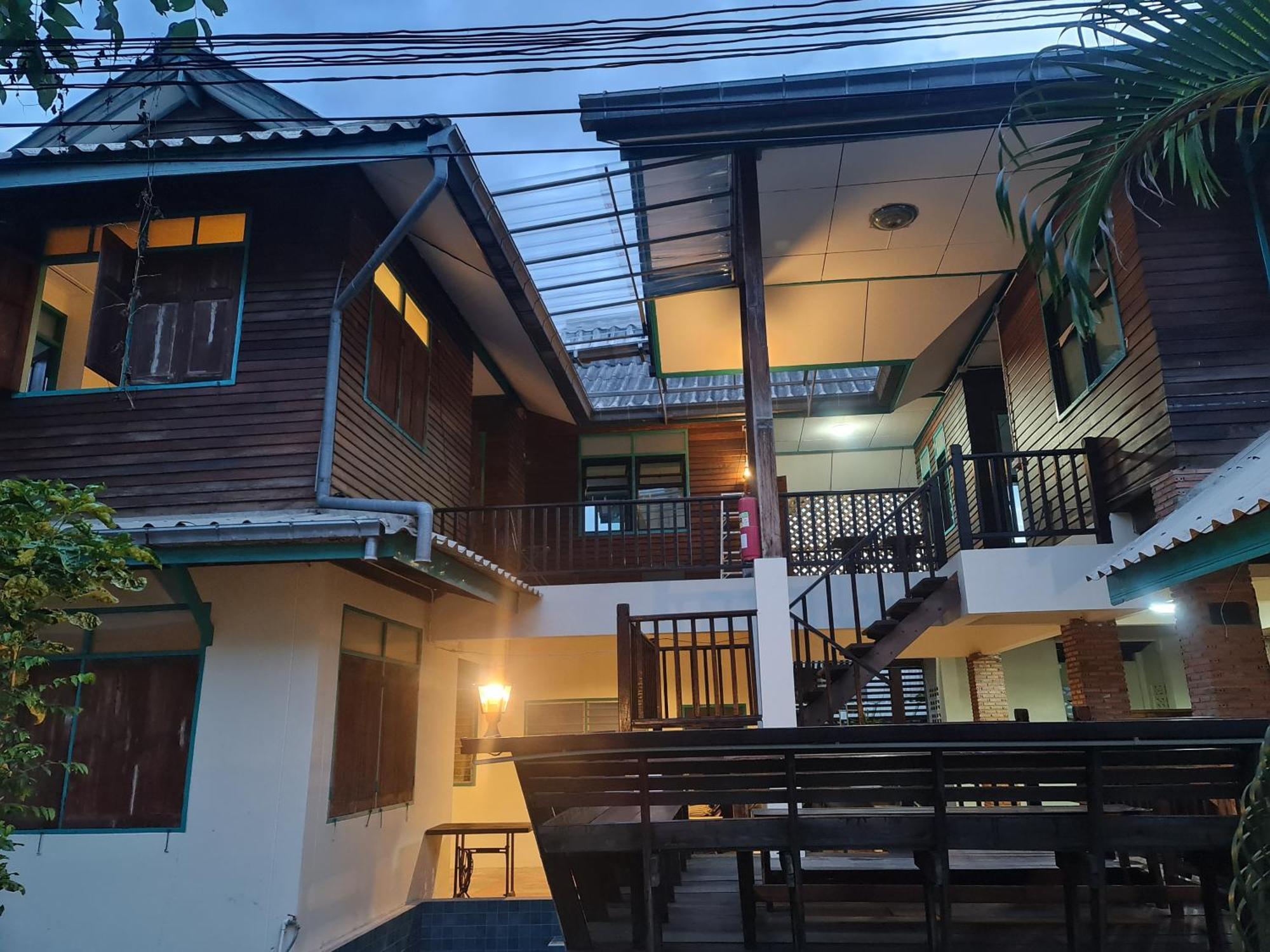 Tepbunthomhouse Ayutthaya Phra Nakhon Si Ayutthaya Exterior foto
