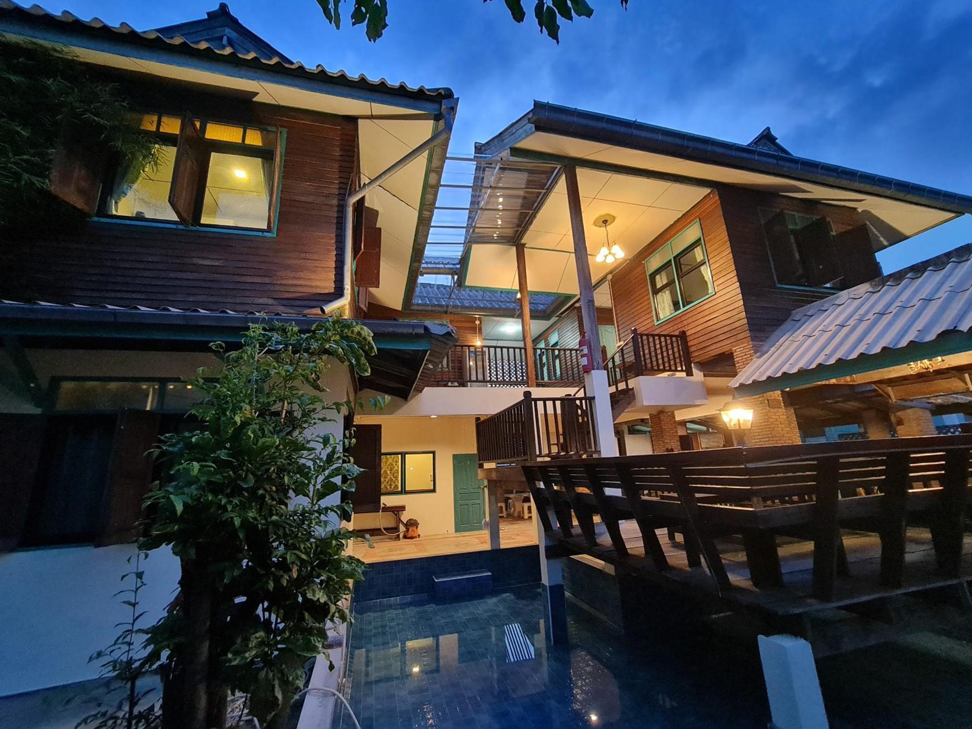 Tepbunthomhouse Ayutthaya Phra Nakhon Si Ayutthaya Exterior foto