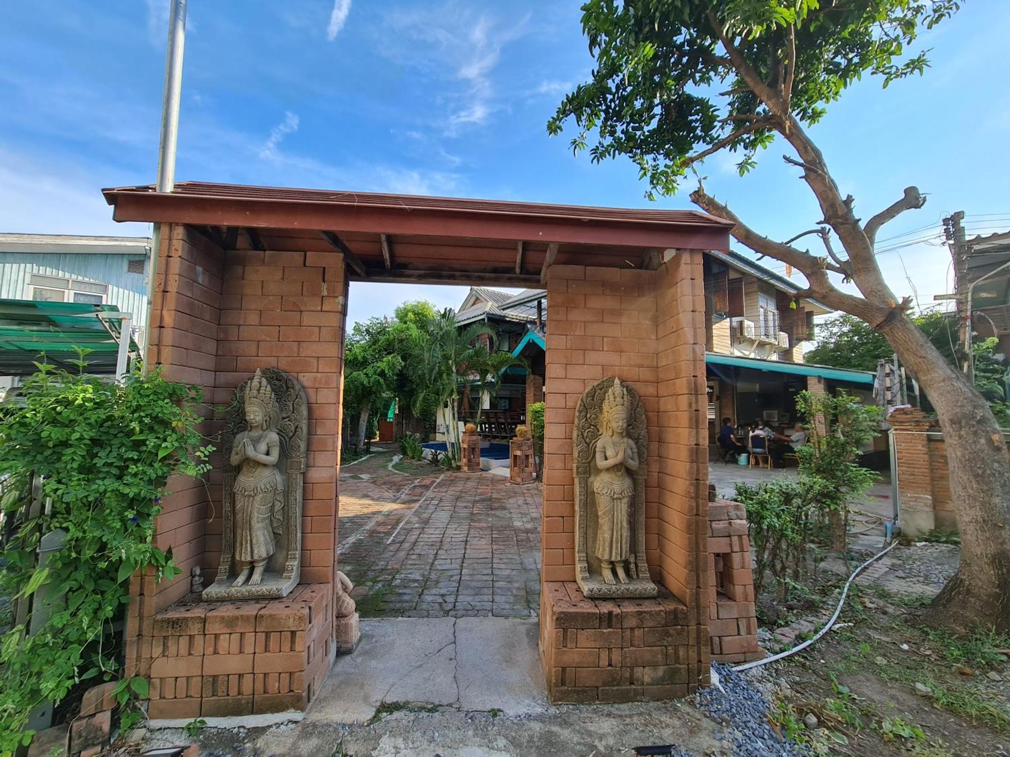 Tepbunthomhouse Ayutthaya Phra Nakhon Si Ayutthaya Exterior foto